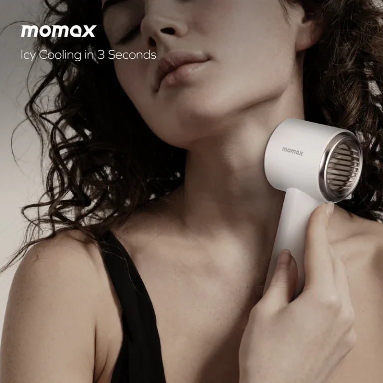 Momax Ultra Freeze Portable Icy Cooling Fan IF15