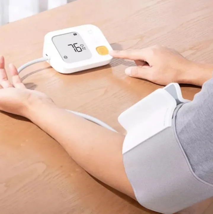 Xiaomi BPX1 Intelligent Electronic Blood Pressure Monitor with Tie Free Cuff and Mijia App Control