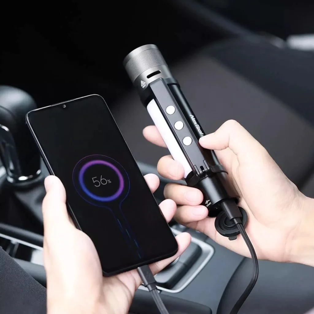 Xiaomi NexTool Outdoor 6 in 1 Thunder Flashlight – 1000 lumen zoomable LED light with USB charging, power bank, emergency siren, and magnetic handle