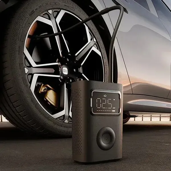Xiaomi Portable Electric Air Compressor 2 Pro MJCQB07PQW cordless inflator pump with 150 PSI and preset modes